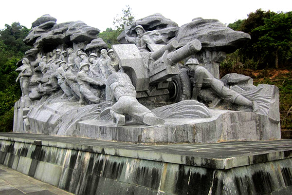 war memorial at Dien Bien Phu