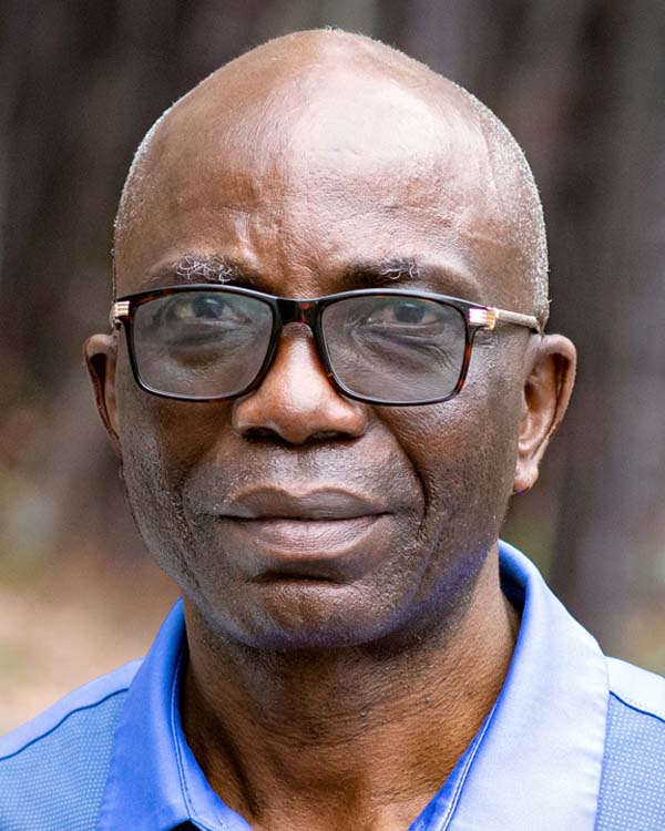Akoko, Robert Mbe